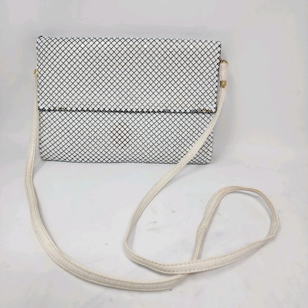Whiting And Davis International White Metal Mesh Clutch Purse Crossbody‎ Bag VTG